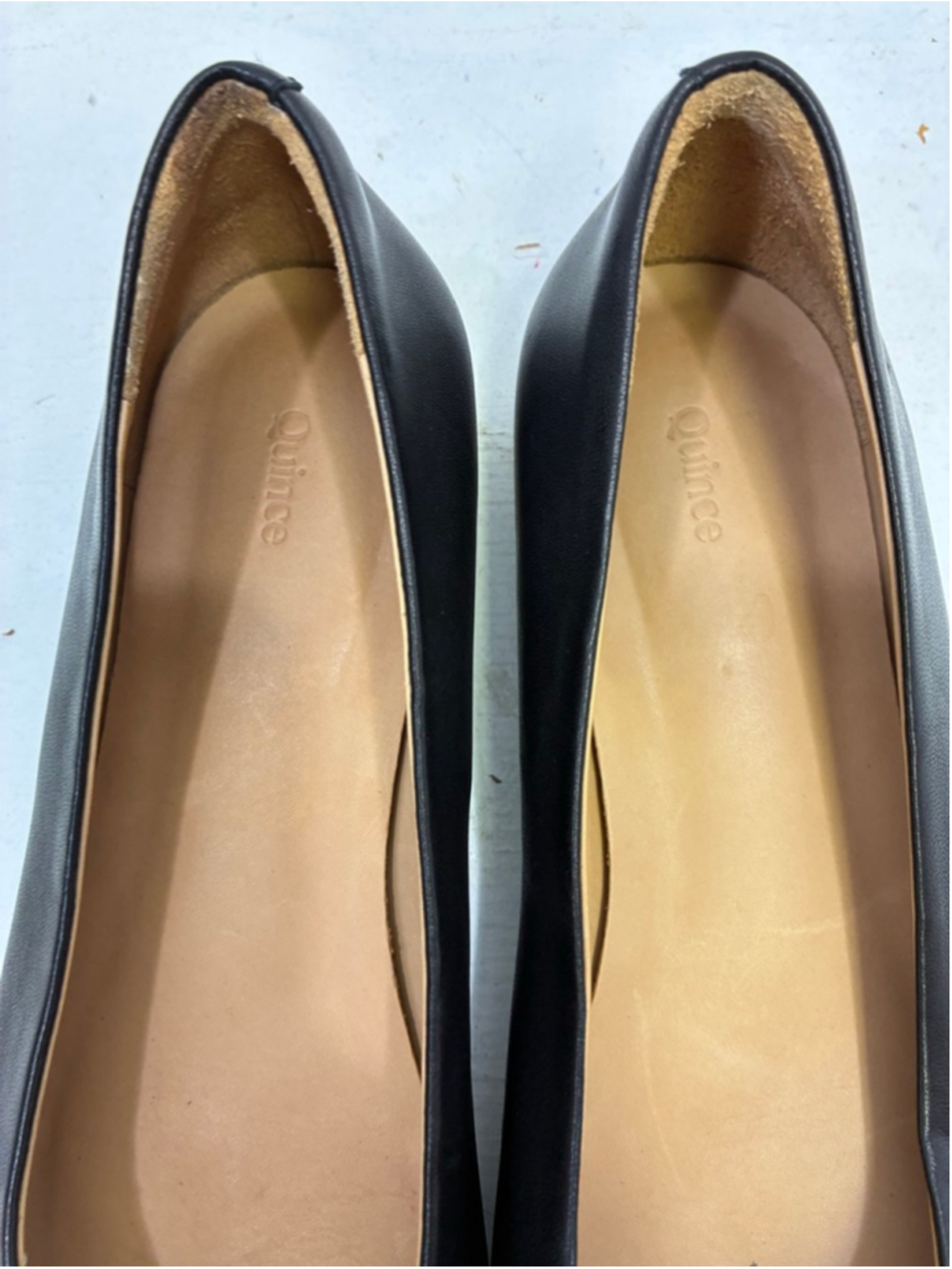 Quince Italian Leather Pointed Bow Flat in Black Size 9 - Picture 3 of 8